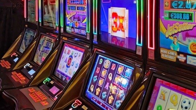 slot machine symbols