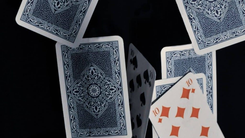 Can everyone perform card counting?