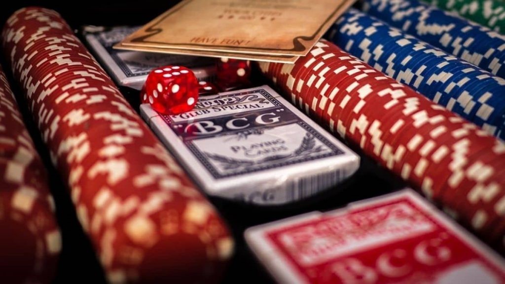 What is a pair plus bet?
